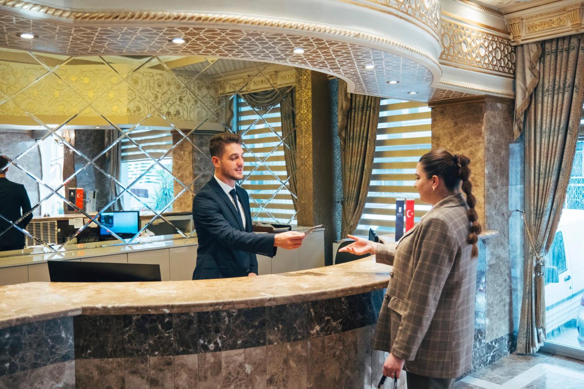 Royal Mersin Otel Екстер'єр фото